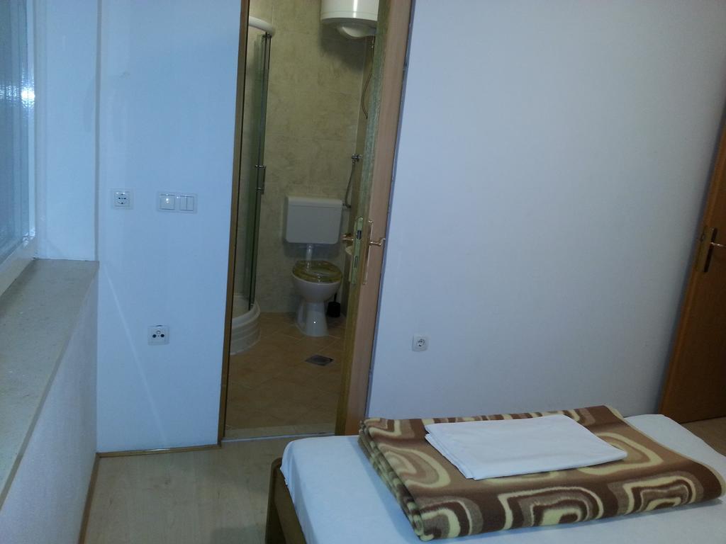 Apartmani Ante Crikvenica Kültér fotó